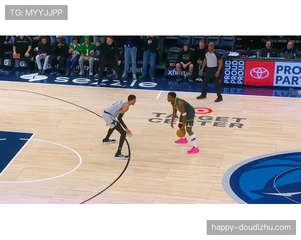 文班亚马时间限制下高效 马刺战森林狼内线对决热